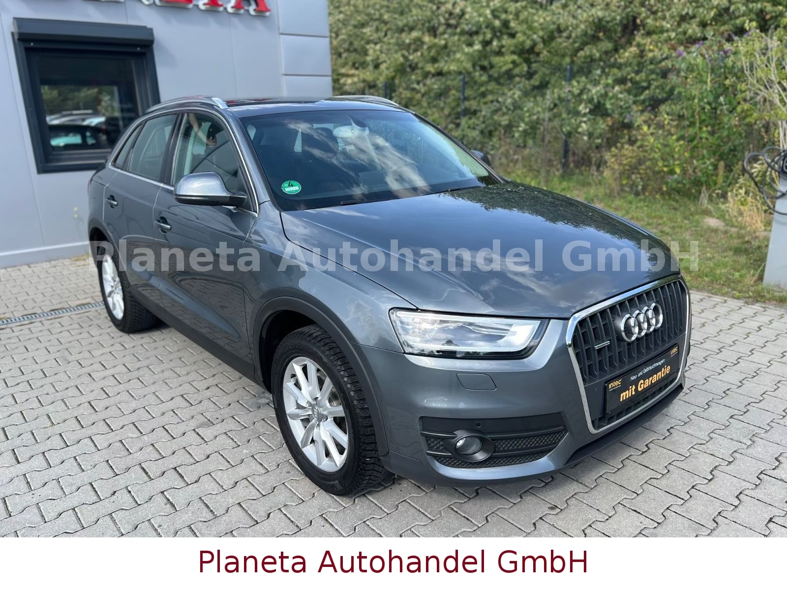 Audi Q3 2.0 TFSI quattro Ansicht 4