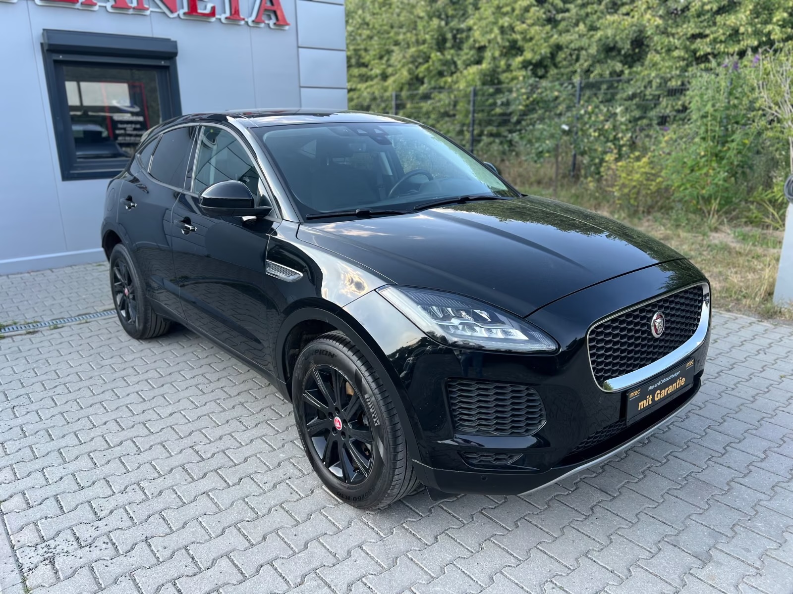 Jaguar E-Pace SE AWD Ansicht 4