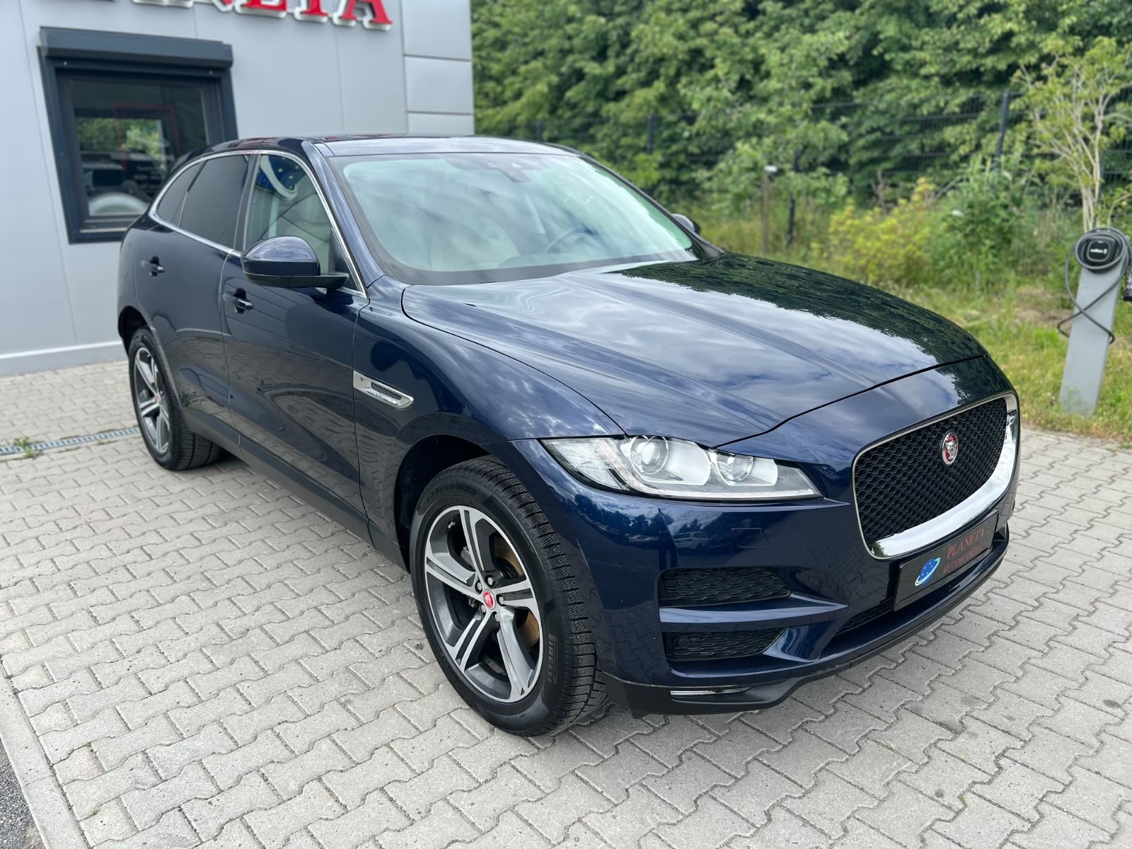 Jaguar F-Pace AWD Ansicht 4