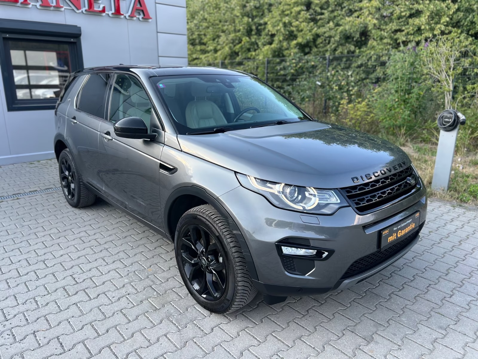 Land Rover Discovery Sport HSE Ansicht 4