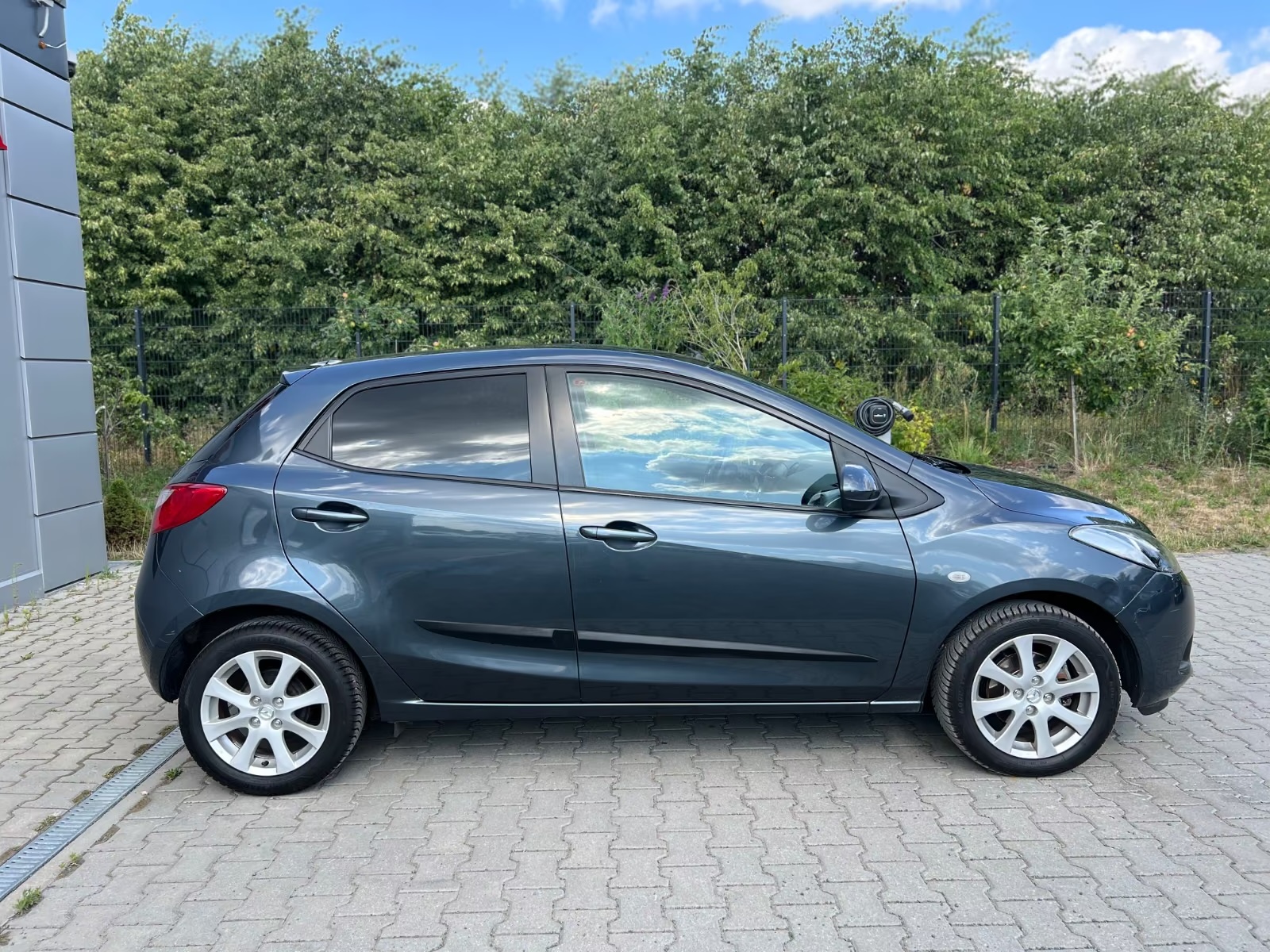 Mazda 2 1.3 Independence Ansicht 4