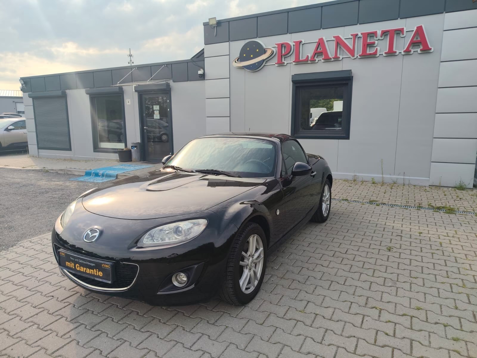 Mazda MX-5 1.8 Center-Line Roadster Coupé