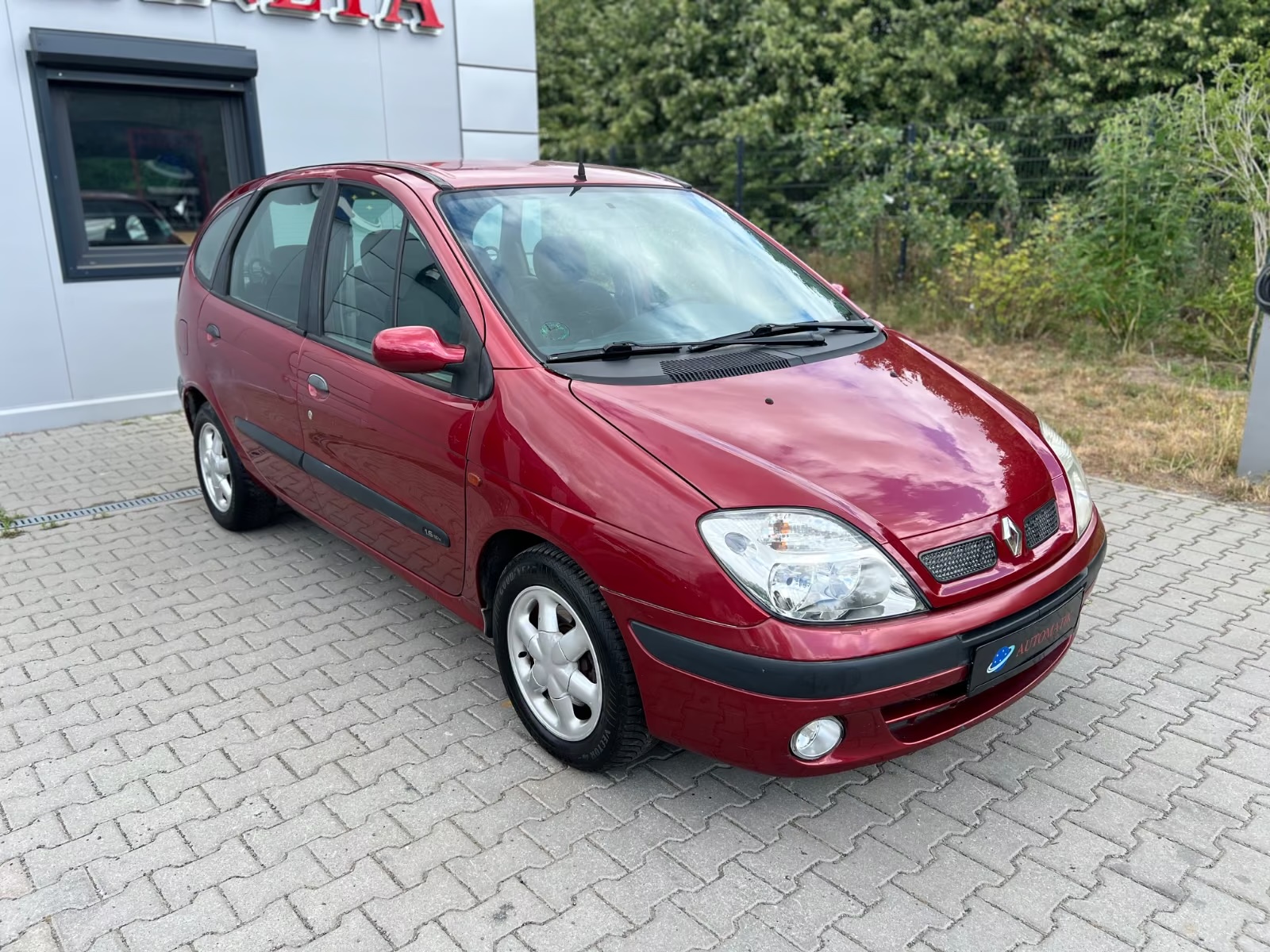 Renault Scénic RXE 1.6 16V Ansicht 4