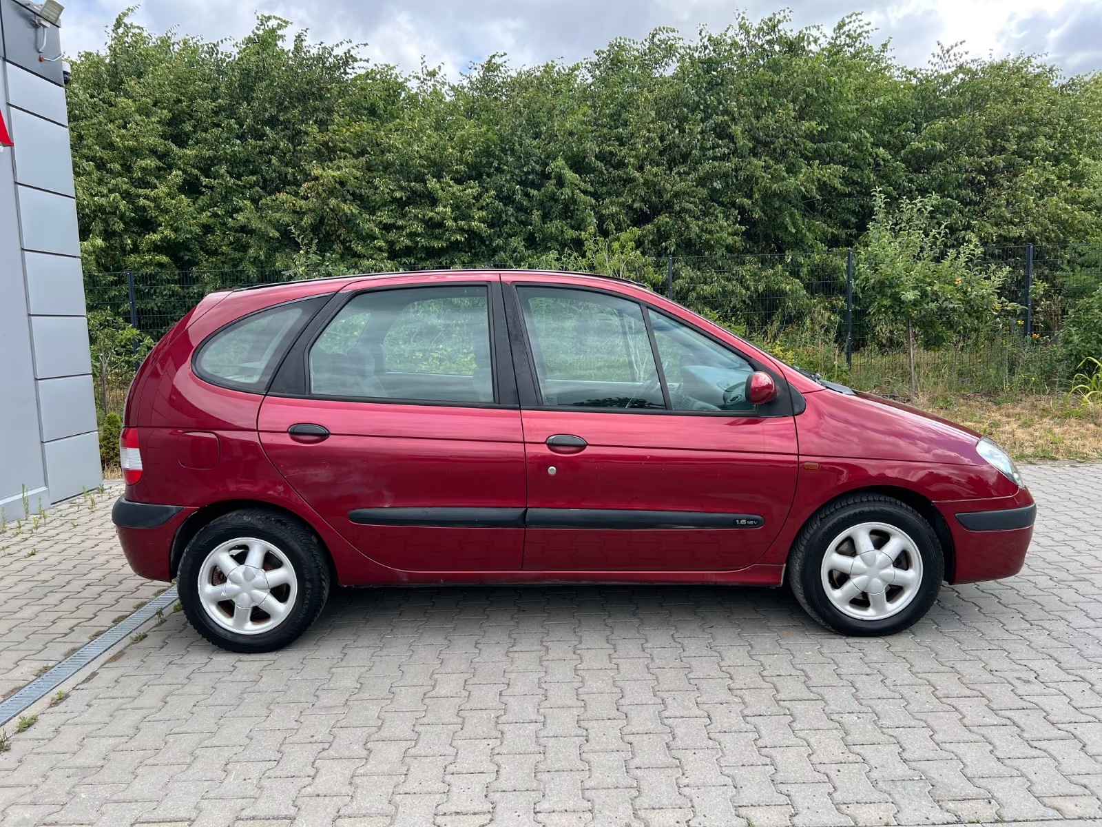 Renault Scénic RXE 1.6 16V Ansicht 5