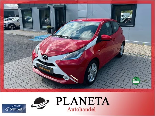 Toyota Aygo x-play touch