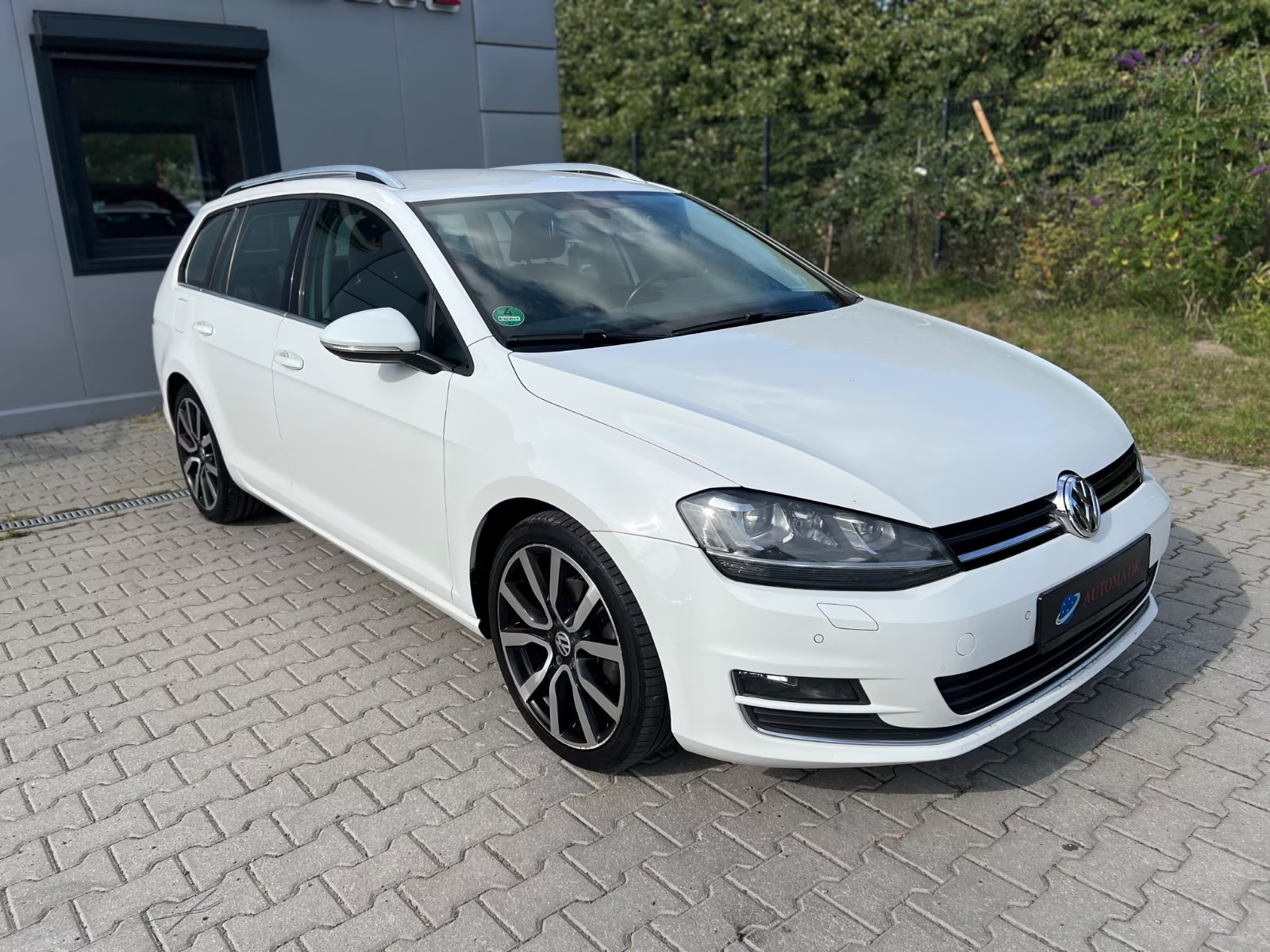 Volkswagen Golf VII Variant Highline Ansicht 3